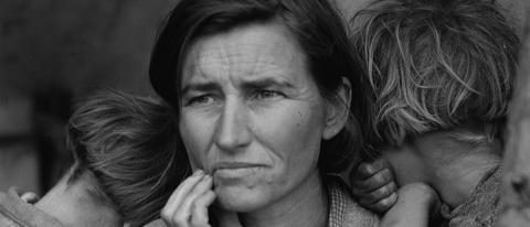 Migrant Mother portrait taken by Dorothea Lange during the Great Depression