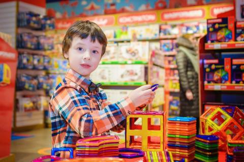 Child at a Toy Store, January 17, 2017